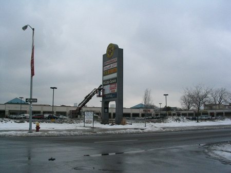 Astor Theatre - That Block Now (newer photo)